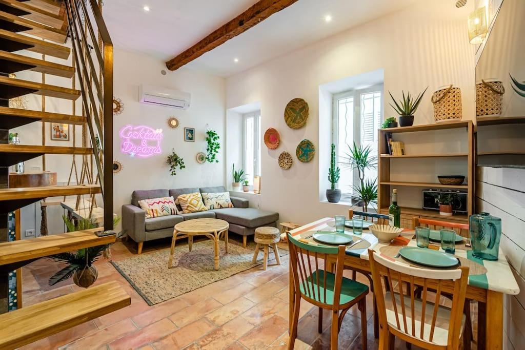 Ciotat Colada Beau Duplex Atypique A 50 M Du Port Classe 3 Etoiles La Ciotat Exterior foto